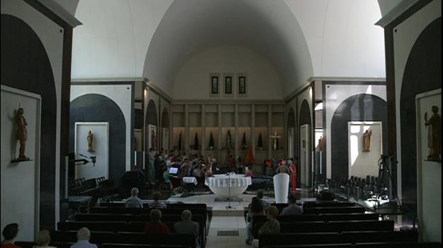 Primera Diada de Meritxell amb el santuari com a basílica menor