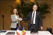 El Govern i FEDA signen un conveni amb la francesa EDF per la inversió en cogeneració i transició energètica