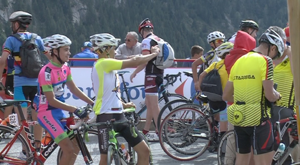 L'etapa reina de la Vuelta es converteix en la gran festa del ciclisme