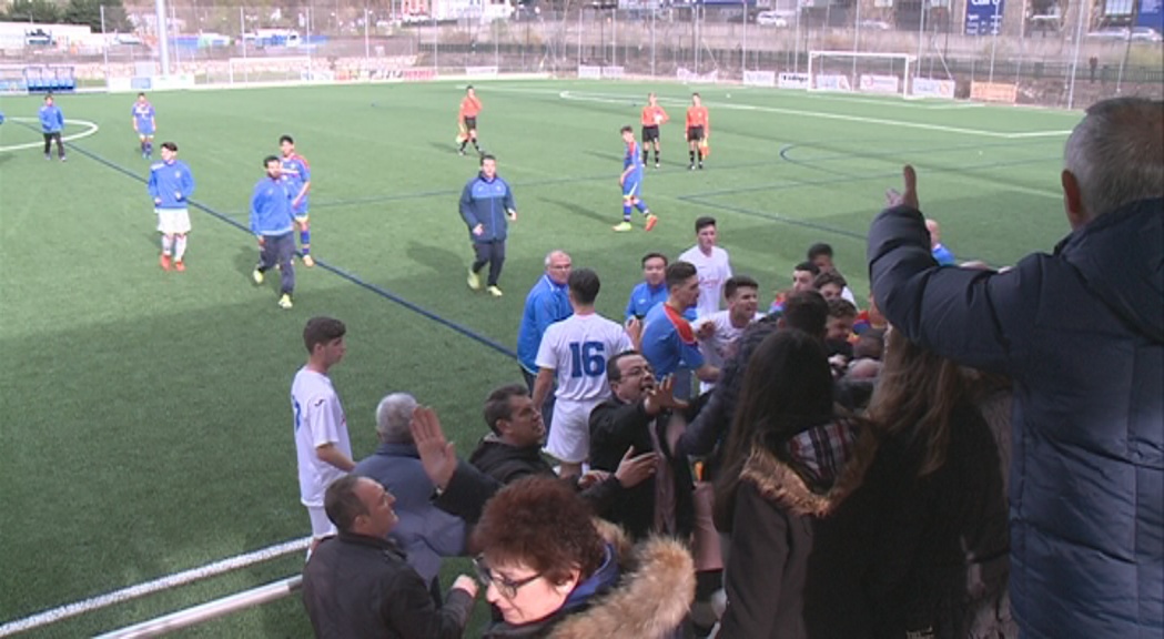 L'FC Andorra s'enfronta a una possible sanció per la picabaralla entre jugadors i aficionats