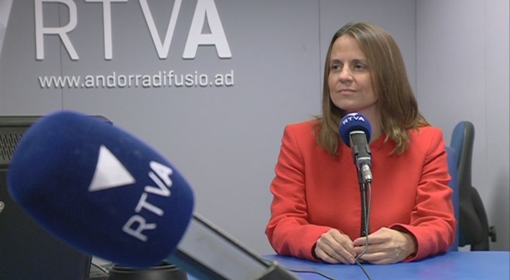 Rosa Gili qualifica de poc creïble el pacte entre Rosa Ferrer i DA