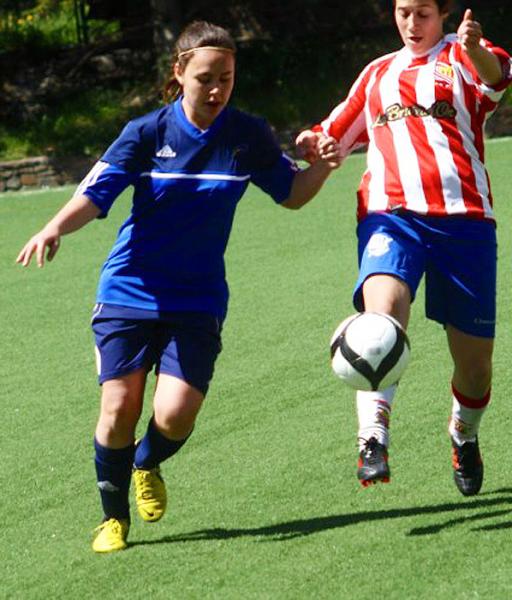 Futbol femení amb Marina Fernández