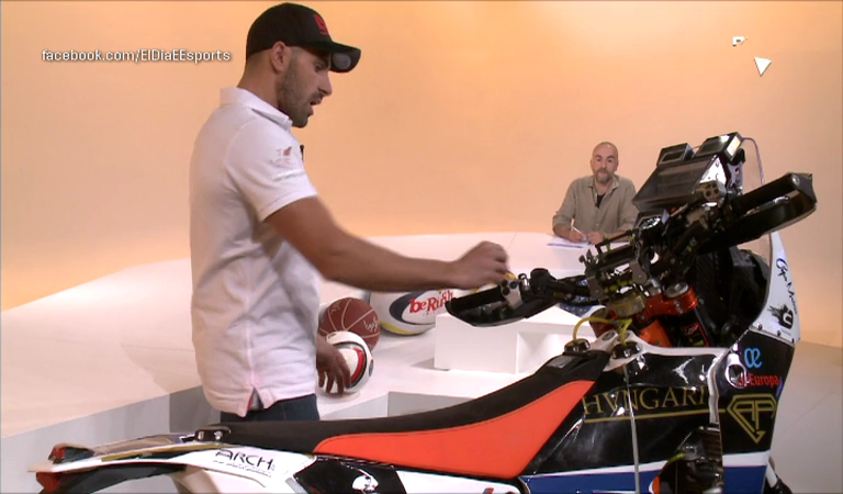 Dia E 2a part - Cristian España ens porta la moto amb què competirà al Dakar