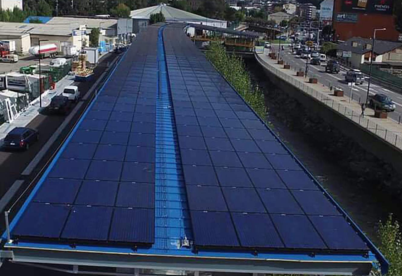 La producció fotovoltaica de l'Estació d'Autobusos augmenta