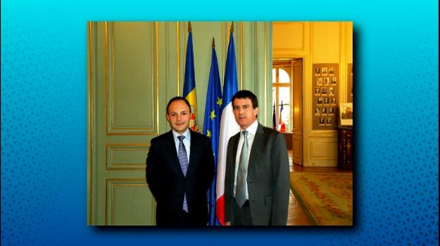 Espot signa dos acords de cooperació a París