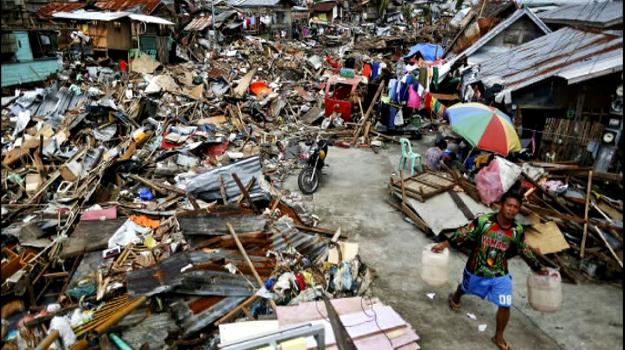La Plataforma d'ONG recapta 68.000 euros per als daminificats pel tifó de les Filipines