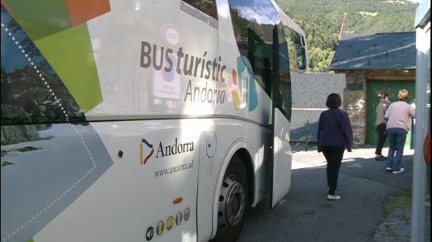 El bus turístic amplia el servei i afegeix una ruta a la vall d'Ordino