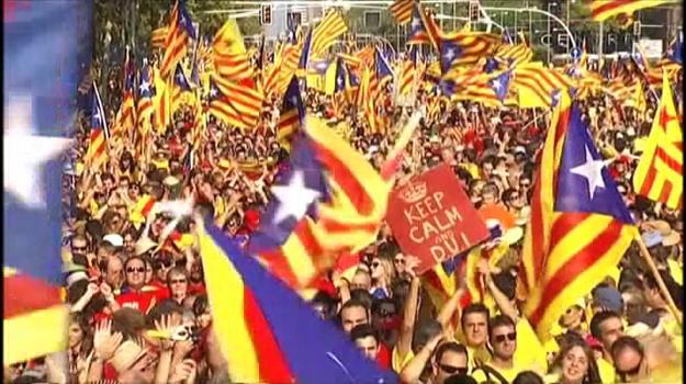 La guàrdia urbana de Barcelona xifra en 1.800.000 els participants a la 'V'