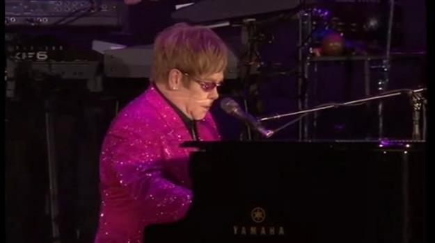 Elton John vol actuar a Andorra aquest estiu