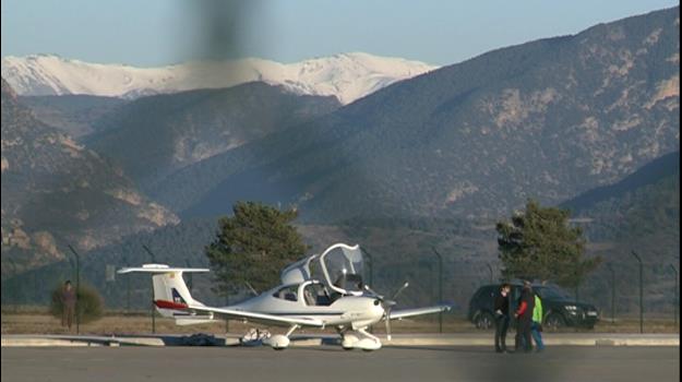 Batalla defensa que l'aeroport d'Andorra-la Seu té viabilitat tot l'any