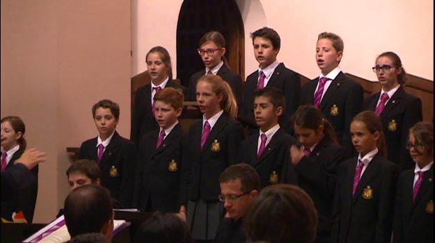 El Concert d'estiu dels petits cantors omple d'harmonia l'església de Sant Esteve