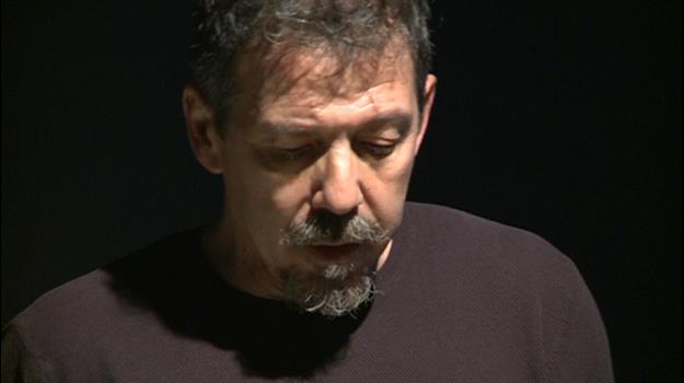 Ricardo Calero presenta "Sueños en el mar" amb poemes de setze escriptors