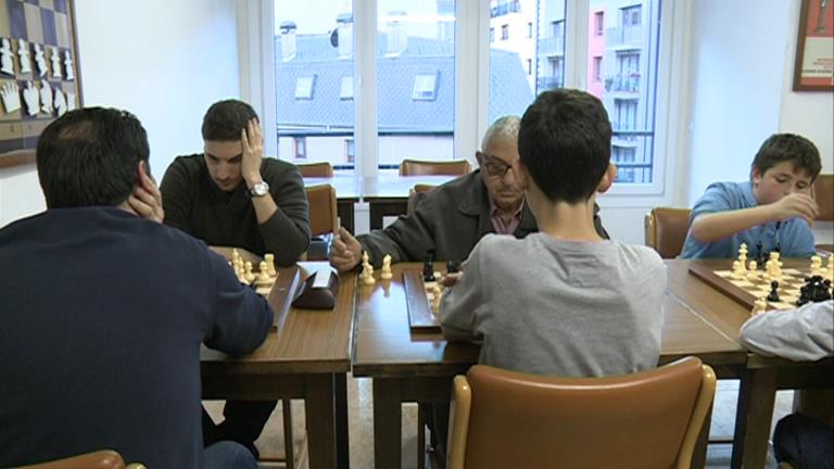 Es disputa la divuitena edició de l'Interparroquial d'Escacs