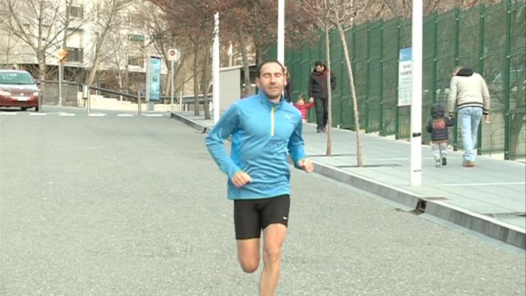 Marcos Sanza es planteja endarrerir fins a la tardor l'intent de rebaixar marca a la marató