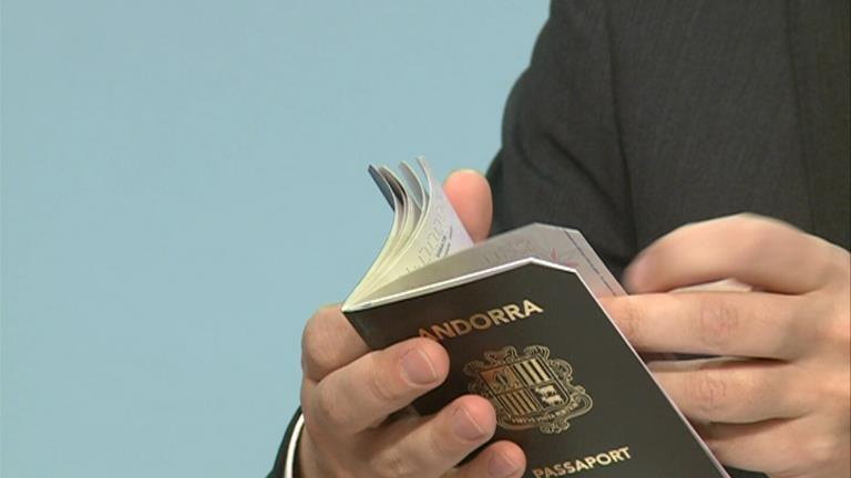 El nou passaport entrarà en vigor el 6 de febrer