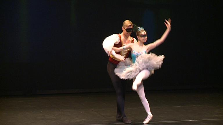 El Ballet de Sant Petersburg presenta escenes emblemàtiques a l'auditori Claror