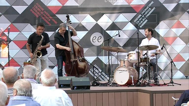 Víctor de Diego Trio, nous convidats a fer jazz al carrer
