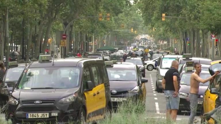 Els taxistes veuen amb preocupació i solidaritat la situació del sector a Espanya
