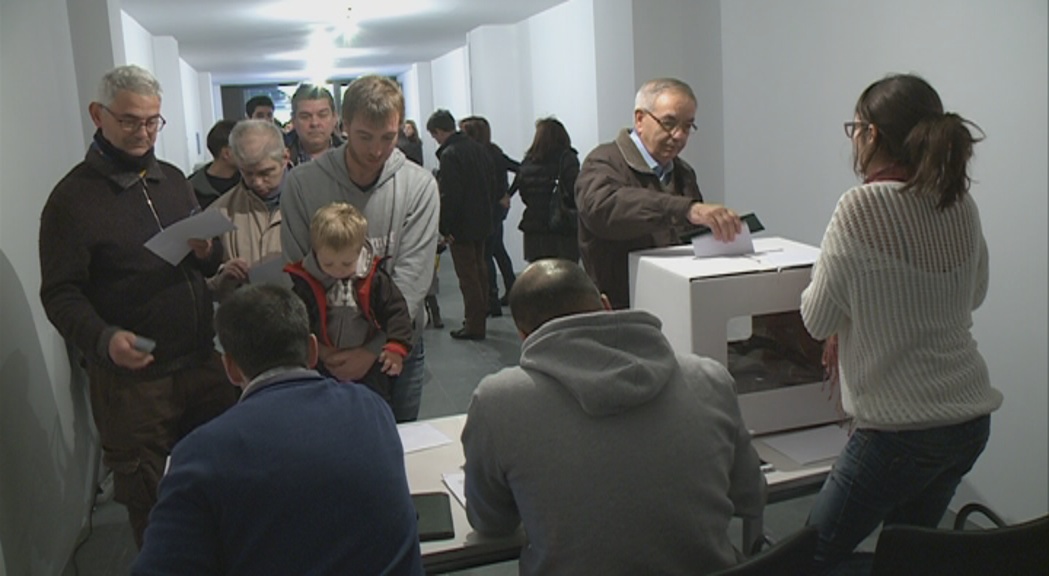 Uns 1.500 catalans voten a la consulta del 9N a Andorra