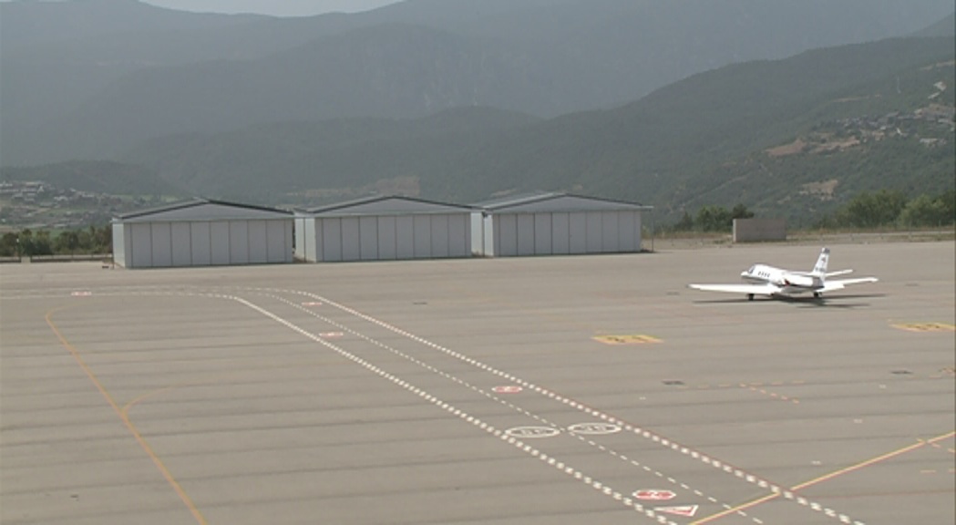 El futur de l'aeroport Andorra-la Seu, en mans del ministeri de Foment espanyol