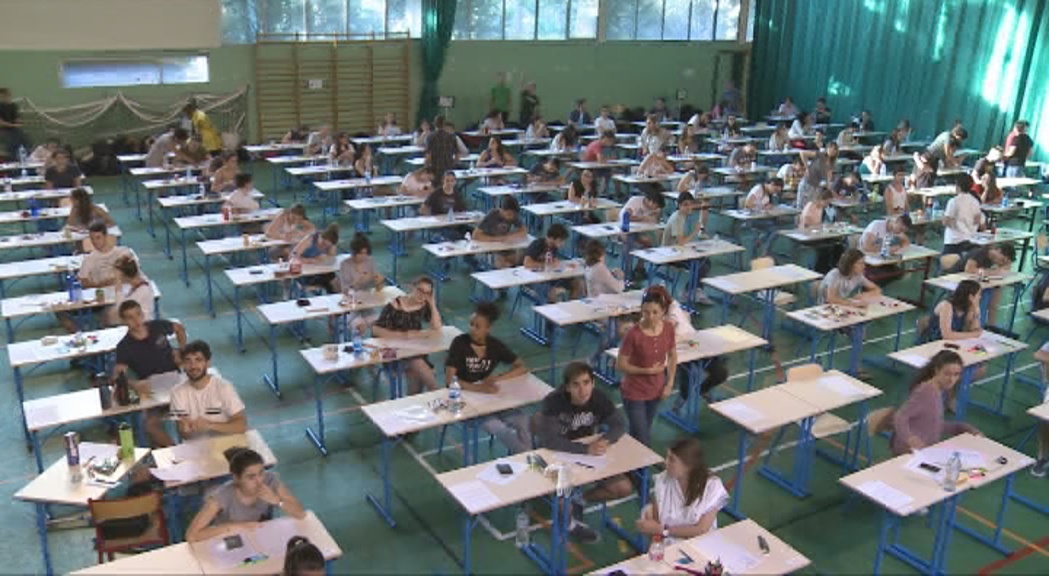 Uns 200 alumnes del Lycée s'examinen del  BAC