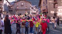 600 alumnes desfilen al Carnestoltes d'Ordino