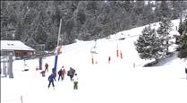 Poca afluència d'esquiadors en la penúltima jornada d'esquí a Grandvalira