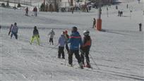 Els alumnes de primària enceten la temporada d'esquí