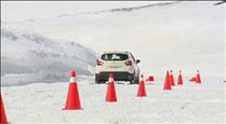 Andorra la Vella i l'ACA posen en marxa un curs de conducció sobre gel per a  joves entre 16 i 21 anys 