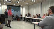 Andorran Banking aclareix conceptes financers al centre de formació d'adults