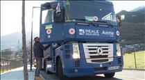 El camió de la Creu Roja amb material humanitari per a Ucraïna arribarà dimarts a Polònia
