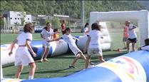 Centenars d'infants aficionats al futbol participen a la 1a Festa del Federat