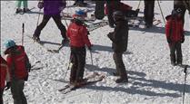Comencen a arribar els treballadors de temporada contactats per les pistes d'esquí, un volum total inferior a causa de la Covid-19