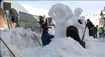El concurs d'escultures de gel del Pas de la Casa, un important reclam turístic de la vila 