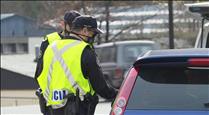 Detingut per conduir amb una taxa d'alcoholèmia de 2,14 en plena tarda