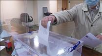 Eleccions catalanes al consolat amb menys participació i estrictes mesures per evitar la Covid-19