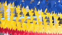 Escaldes-Engordany decora algunes zones amb banderoles de tela per la festa major