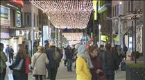 Escaldes inaugura la reforma de Vivand amb l'encesa de les llums de Nadal