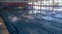 La Federació de Natació allarga l'acord amb el col·legi Sant Ermengol per utilitzar la piscina