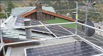 En funcionament la primera instal·lació completa de plaques solars per a l'autoconsum en un habitatge