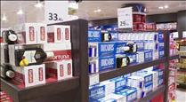 El Govern fixa en 24,95 euros el preu mínim de venda del cartró de tabac