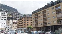 L'incendi al pis d'Andorra la Vella s'hauria originat en una de les habitacions a causa d'una burilla