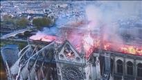 Macron vol reconstruir Notre-Dame en 5 anys