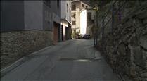 Obres d'embelliment del carrer de la Llacuna d'Andorra la Vella després de Setmana Santa
