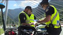 La policia impulsa una campanya de seguretat en el trànsit dirigida a ciclomotors i motocicletes