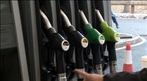 El preu dels carburants baixa un 2% al gener