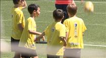 Prop de 150 infants participen al primer torneig solidari de futbol 7