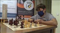 Serni Ribera, un campió d'escacs de 13 anys que somia ser Gran Mestre