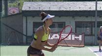 La tenista resident Georgina Garcia prepara la tornada a la competició