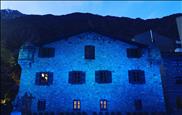 Unicef vol tenyir Andorra de blau amb motiu del Dia mundial de la infància